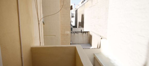 3 غرف نوم شقة في Sliema, Malta رقم 9501 8