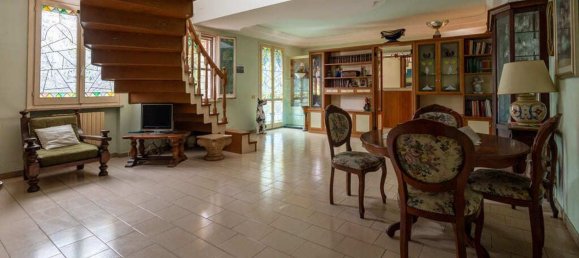 Villa de 6 divisões em Pesaro, Italy N.º 77537 12