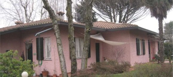 10 rooms Villa in Montorfano, Italy No. 269927 2