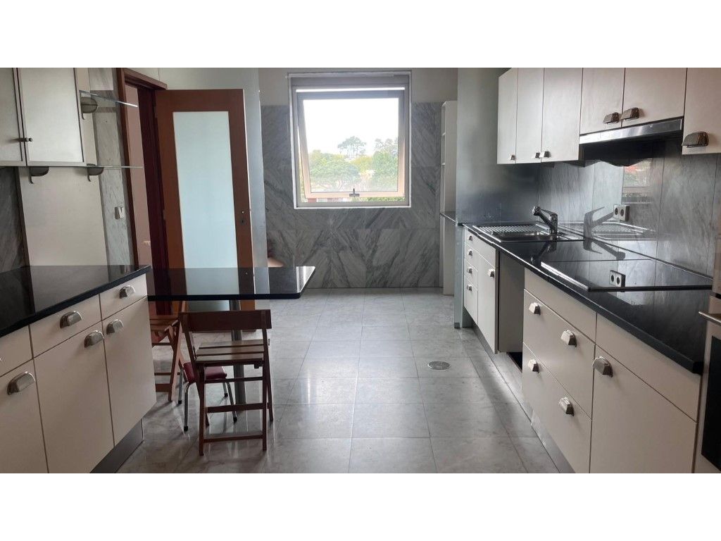 3 Schlafzimmer Wohnung in Porto, Portugal, Nr. 321128