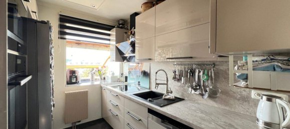 5غرفة شقة في Simmering, Austria رقم 40692 3