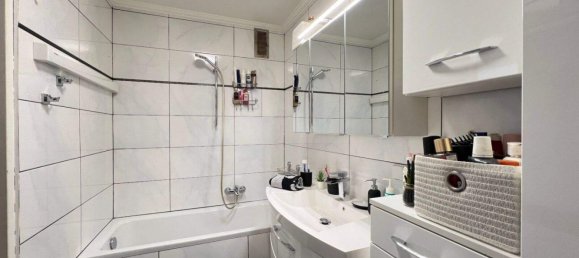 5غرفة شقة في Simmering, Austria رقم 40692 8