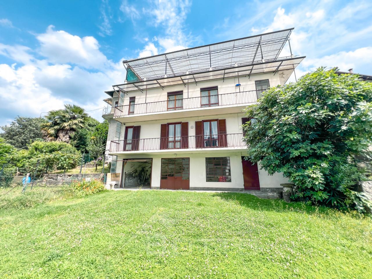 3 rooms Apartment in Quarona, Italy No. 232266