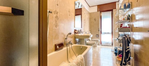 3 rooms Apartment in Quarona, Italy No. 232266 11