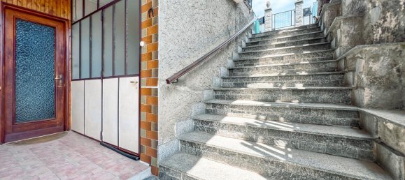 3 rooms Apartment in Quarona, Italy No. 232266 13