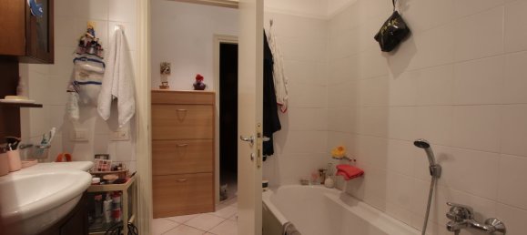 5 rooms Apartment in Certaldo, Italy No. 282396 11