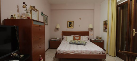 5 rooms Apartment in Certaldo, Italy No. 282396 16