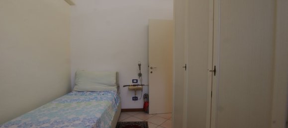 5 rooms Apartment in Certaldo, Italy No. 282396 14