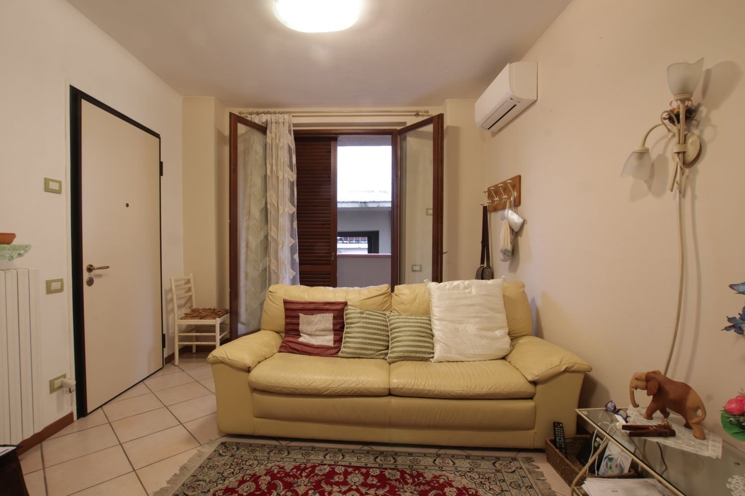 5 rooms Apartment in Certaldo, Italy No. 282396