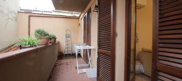 5 rooms Apartment in Certaldo, Italy No. 282396 3