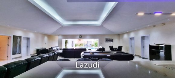 4 bedrooms Villa in Bang Lamung, Thailand No. 16342 8