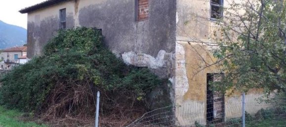 12-salle Maison à Calci, Italy No. 18084 13