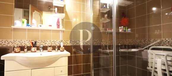 2 bedrooms Apartment in Le Plessis-Robinson, France No. 151495 10