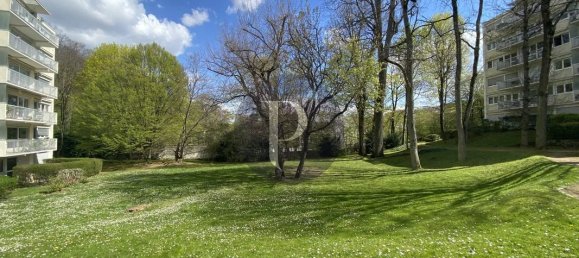 2 bedrooms Apartment in Le Plessis-Robinson, France No. 151495 11