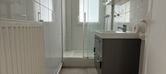 3 Schlafzimmer Wohnung in Massy, France, Nr. 299471 4