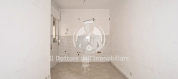 Apartamento T6 em Palermo, Italy N.º 374372 17