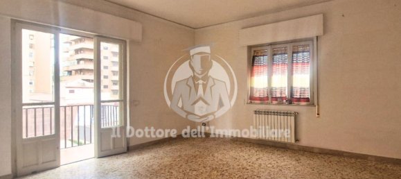 Apartamento T6 em Palermo, Italy N.º 374372 15