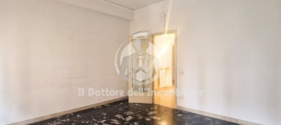 Apartamento T6 em Palermo, Italy N.º 374372 7