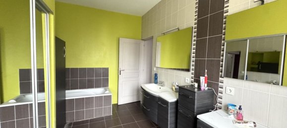 6 rooms House in Douai, France No. 69593 5