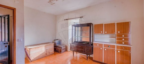 3 bedrooms House in Espadanedo, Portugal No. 155768 11