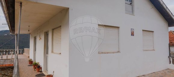 3 bedrooms House in Espadanedo, Portugal No. 155768 3