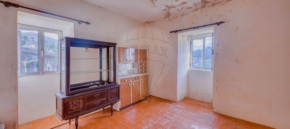 3 bedrooms House in Espadanedo, Portugal No. 155768 10