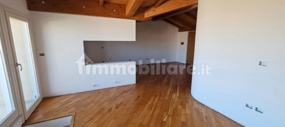 4 Schlafzimmer Wohnung in Grosseto, Italy, Nr. 203707 14