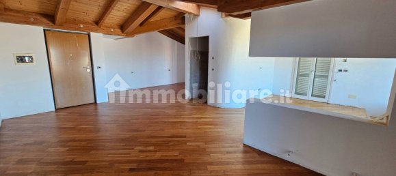 4 Schlafzimmer Wohnung in Grosseto, Italy, Nr. 203707 17
