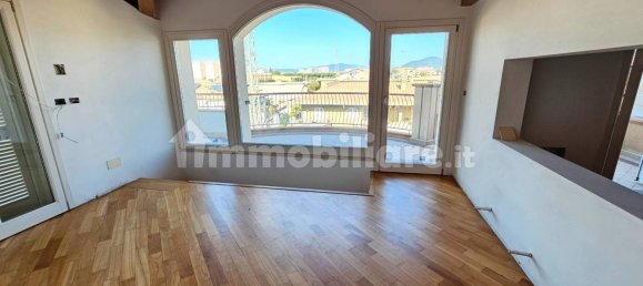 4 Schlafzimmer Wohnung in Grosseto, Italy, Nr. 203707 10