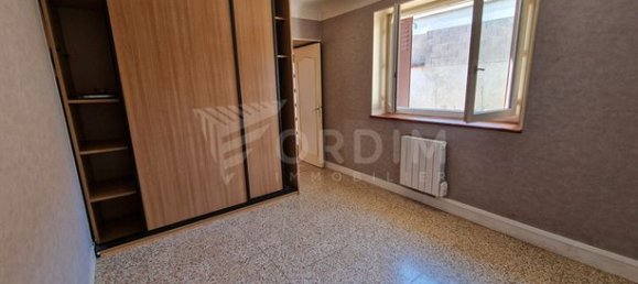 4 bedrooms House in Bazarnes, France No. 359712 7