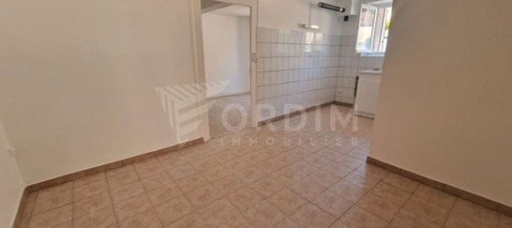 4 bedrooms House in Bazarnes, France No. 359712 12