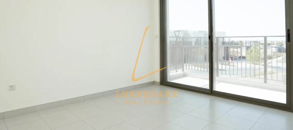 Вилла с 4 спальнями в Dubai South (Dubai World Central), ОАЭ № 114397 4