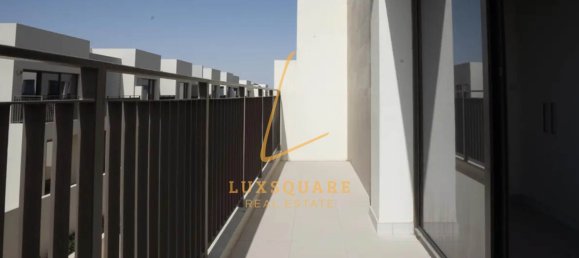 Вилла с 4 спальнями в Dubai South (Dubai World Central), ОАЭ № 114397 10