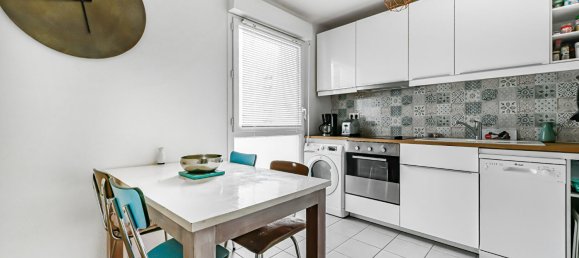 2 Schlafzimmer Wohnung in Montreuil, France, Nr. 168324 7