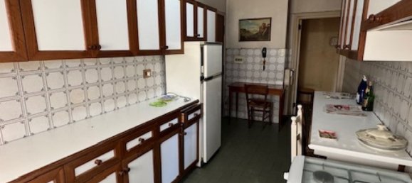 5 rooms Apartment in Rome, Italy No. 11183 20