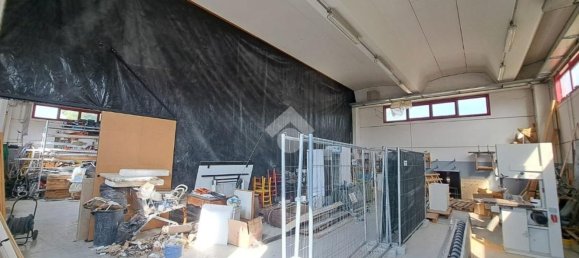 Lagerhaus in Vigonza, Italy 420m², Nr. 285168 29