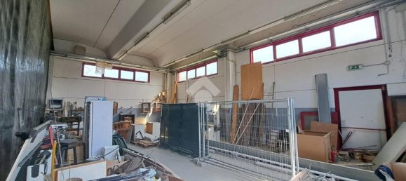 Lagerhaus in Vigonza, Italy 420m², Nr. 285168 5