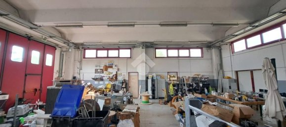 Lagerhaus in Vigonza, Italy 420m², Nr. 285168 28