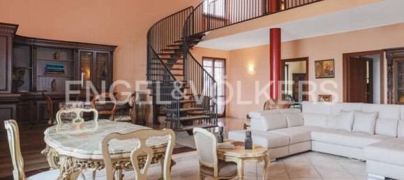 4 bedrooms Villa in Montafia, Italy No. 62994 3