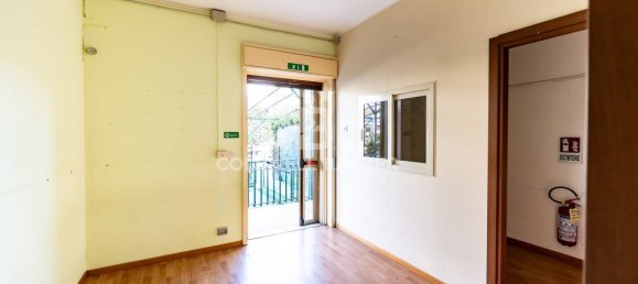 5 rooms Office in Aci Sant'Antonio, Italy No. 259623 8