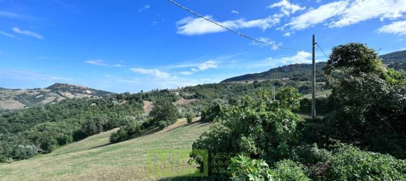 Дом с 9 комнатами в Змерилло, Италия № 68924 4