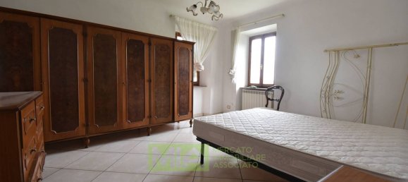 Дом с 9 комнатами в Змерилло, Италия № 68924 22