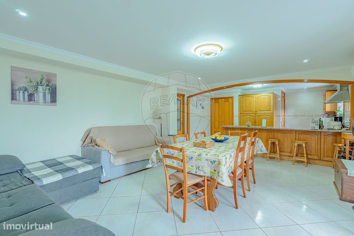 Casa de 3 dormitorios en Santa Maria da Feira, Portugal No. 309888