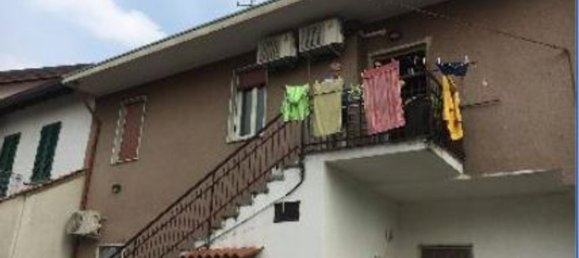 6غرفة شقة في Magenta, Italy رقم 135325 9