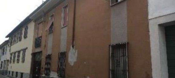 6غرفة شقة في Magenta, Italy رقم 135325 2