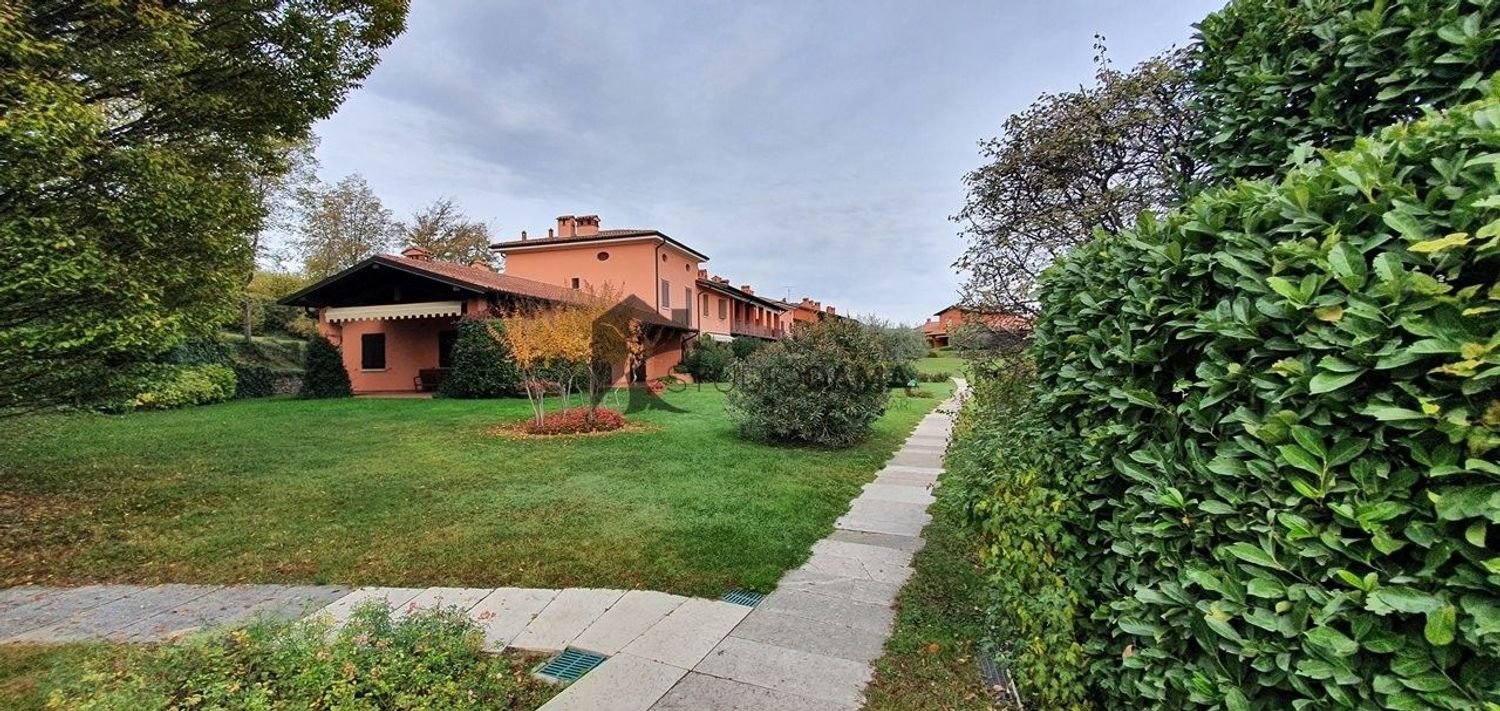 4 rooms Villa in Soiano del Lago, Italy No. 59603