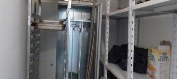 2 rooms Commercial property in Termoli, Italy No. 31204 20