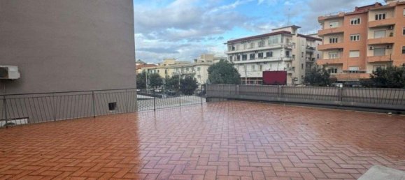 55m² Office in Aversa, Italy No. 128971 14