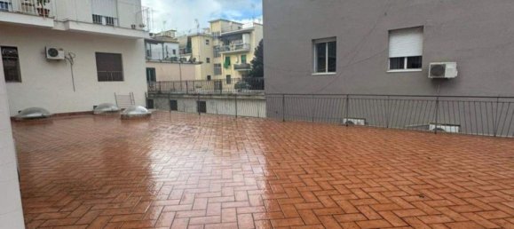 55m² Office in Aversa, Italy No. 128971 13