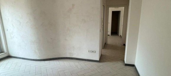 55m² Office in Aversa, Italy No. 128971 6